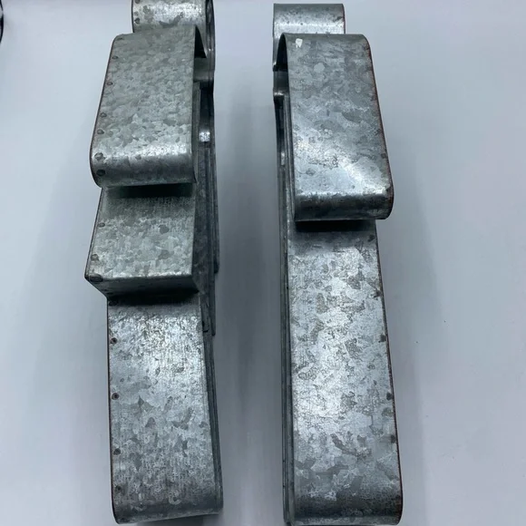 Ladies Bathroom Sign Markers Galvanized Metal Women Men Sculpture 3D Figures - Picture 3 of 6